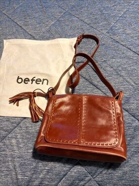 Befen Brown Leather Crossbody Bag with Tassel Accent